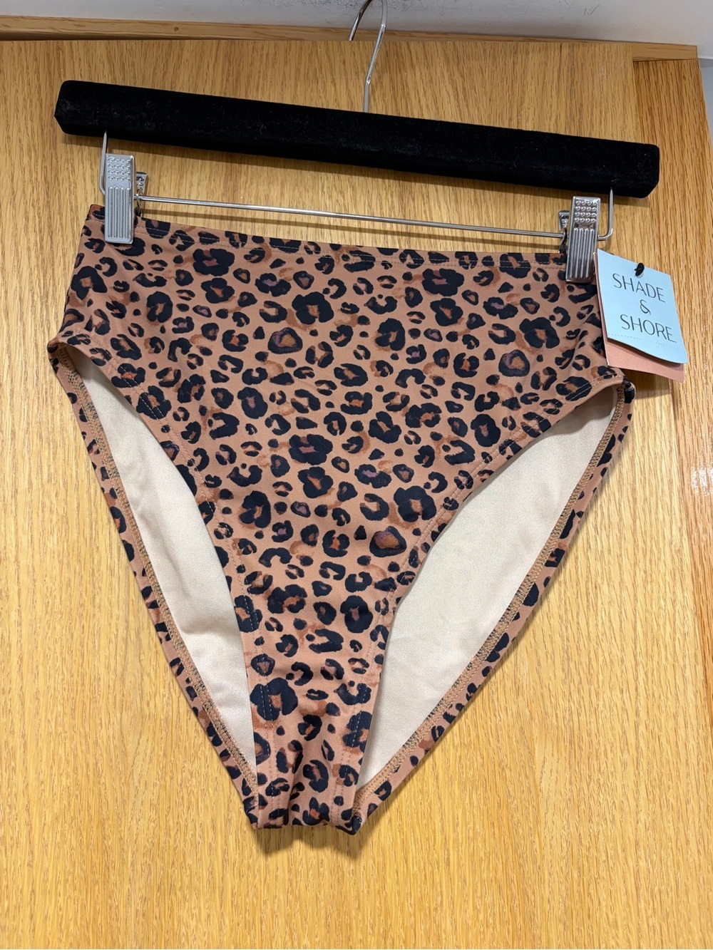 Shade & Shore High Waisted Leopard Print Swim Bottoms - Size Small